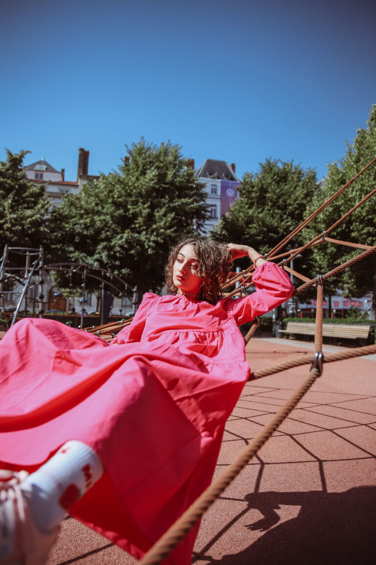 PARC DE JEUX MODE A LYON FEMME MODELE